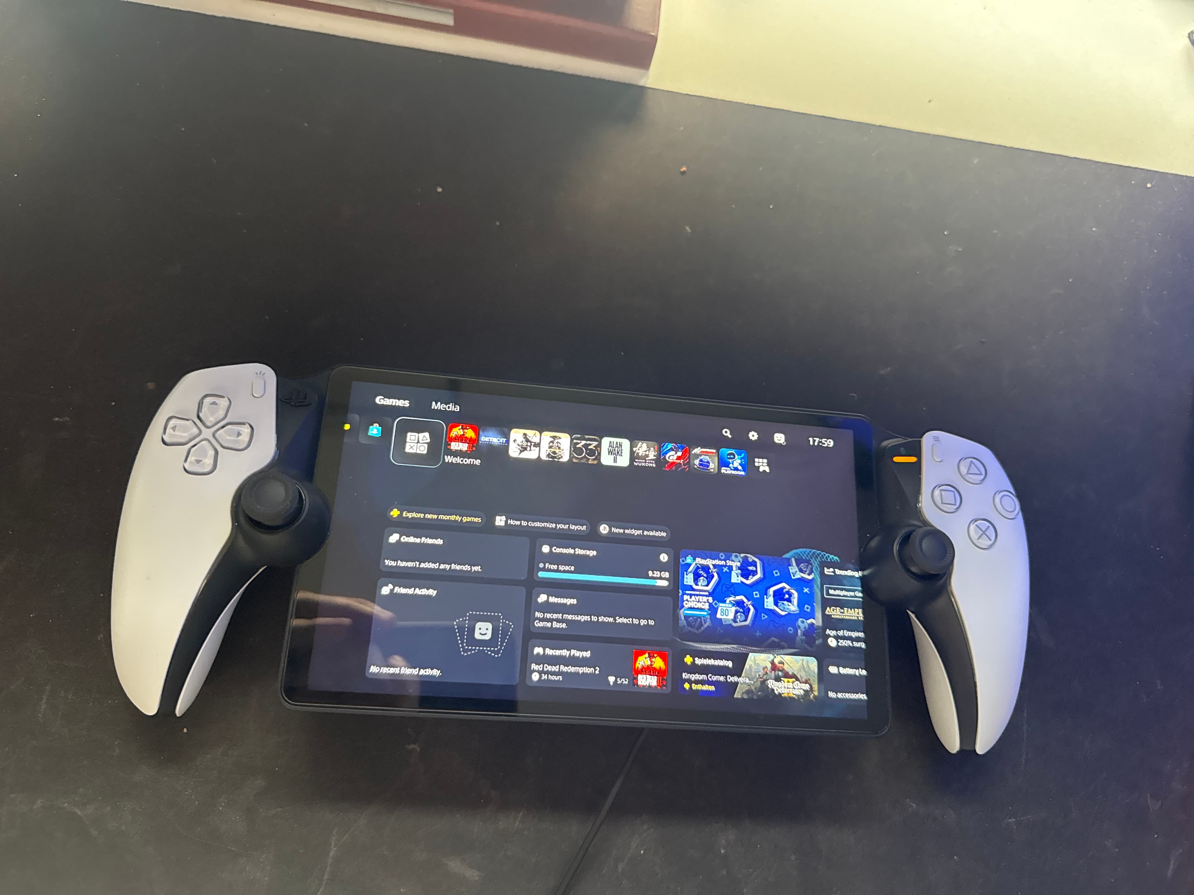 Item image: Play station portal